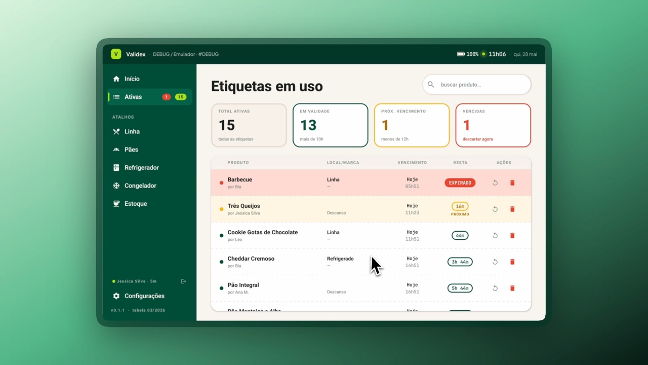 Tela de rastreio do Validex: 117 etiquetas ativas, com badges de status e alerta de vencida.